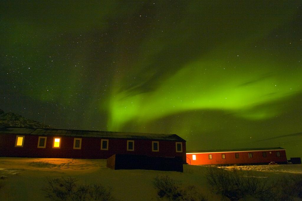 Old Camp Vandrarhem Kangerlussuaq Exteriör bild