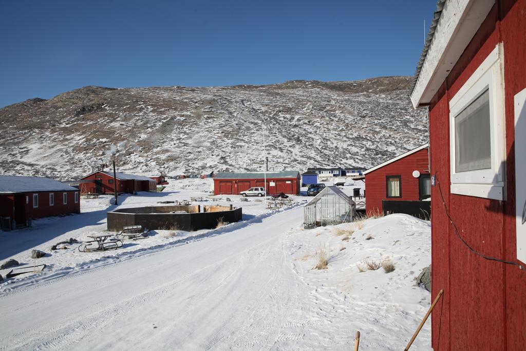 Old Camp Vandrarhem Kangerlussuaq Exteriör bild