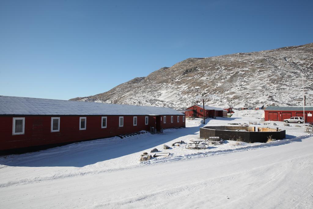 Old Camp Vandrarhem Kangerlussuaq Exteriör bild
